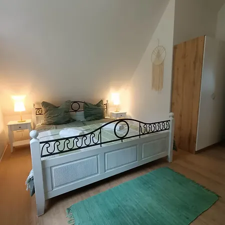 Lägenhet Direkt Am Wald Mit Panoramablick Bis Zur Pfalz