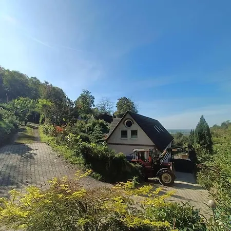 Direkt Am Wald Mit Panoramablick Bis Zur Pfalz *