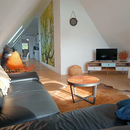 Direkt Am Wald Mit Panoramablick Bis Zur Pfalz Lägenhet *