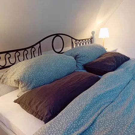 Direkt Am Wald Mit Panoramablick Bis Zur Pfalz